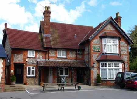 The Rose & Crown Ξενοδοχείο Bulford Εξωτερικό φωτογραφία